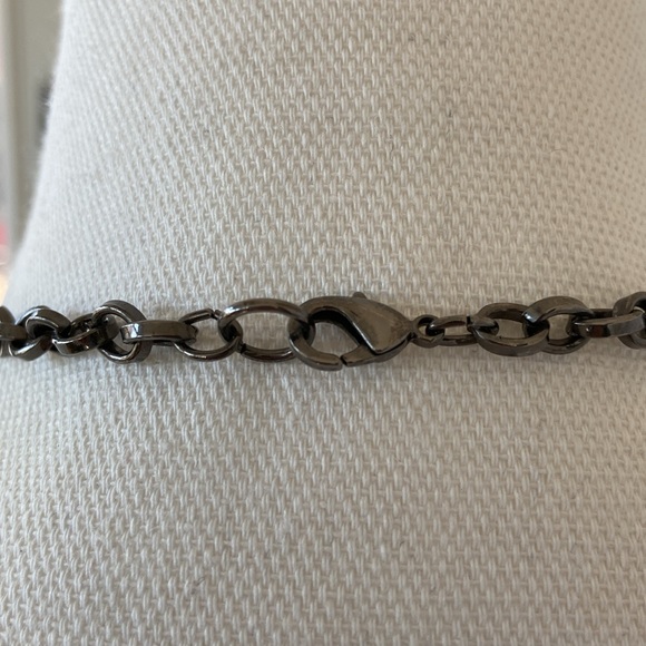 Necklace - Picture 2 of 4